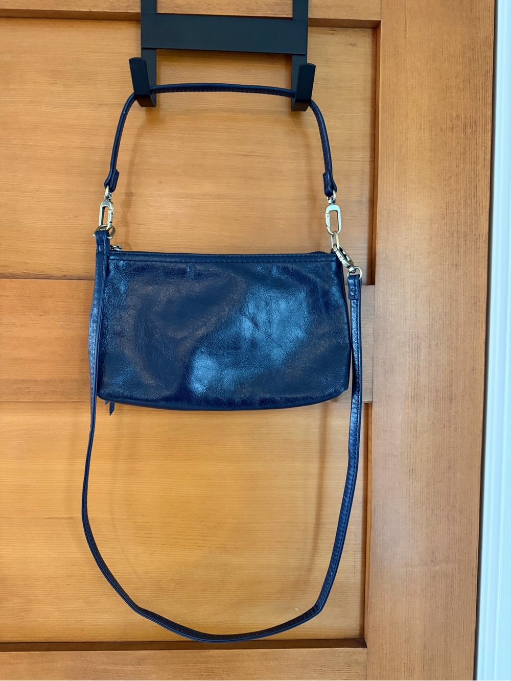 Hobo Darcy Crossbody - Polished Leather Dark Blue 3-in-one - Picture 2 of 9